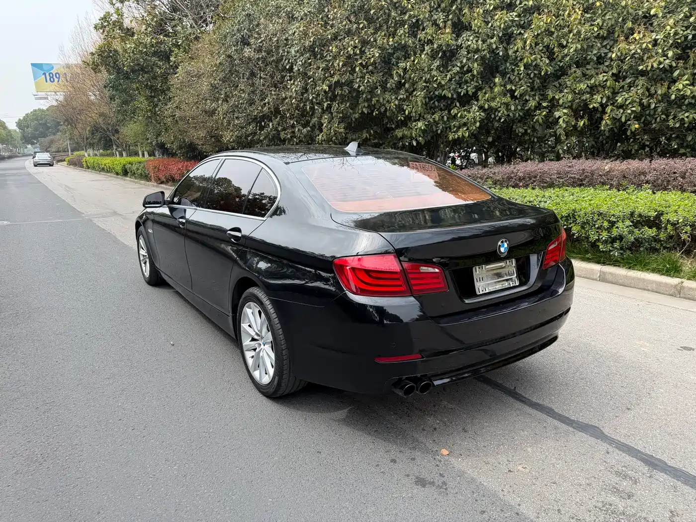 BMW 5 Series 2013 525Li Leadership фото 6