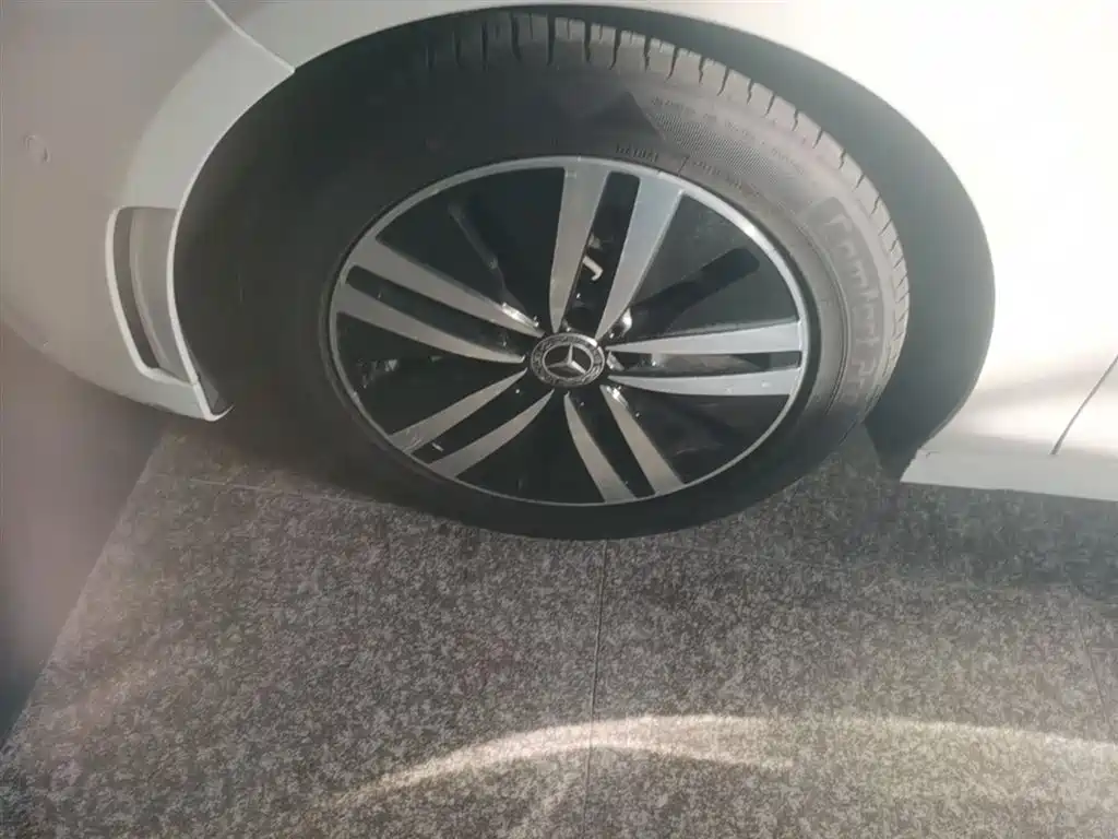 Mercedes-Benz A-Class 2019 A 180 L Sport Sedan фото 23