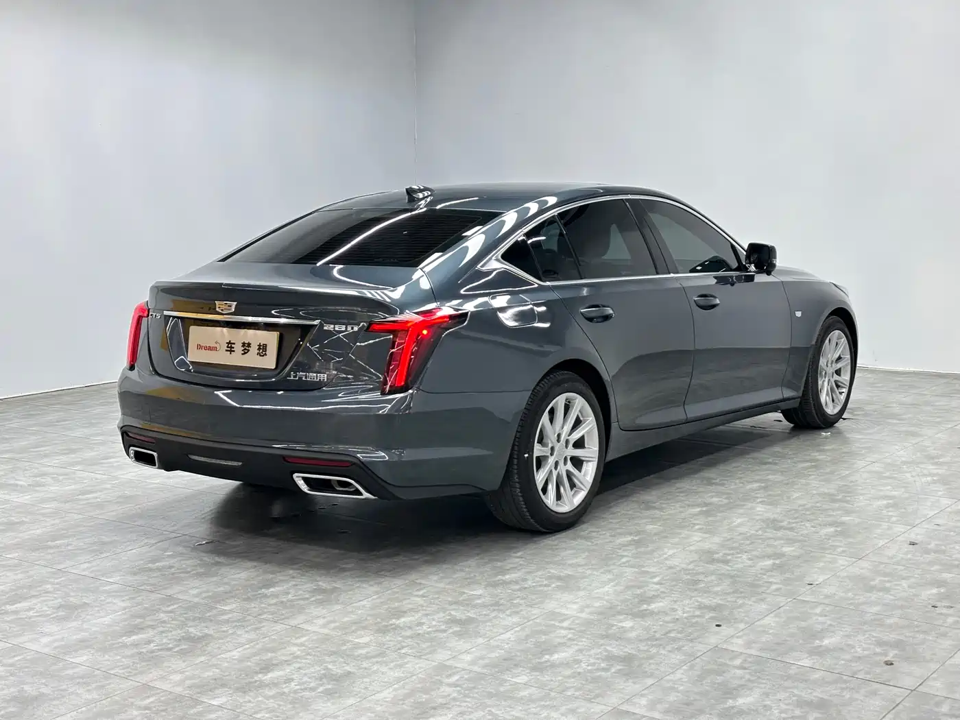 CADILLAC CT5