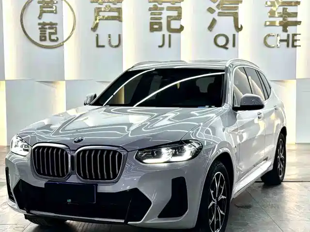 BMW X3 xDrive25i, M Спорт-пакет