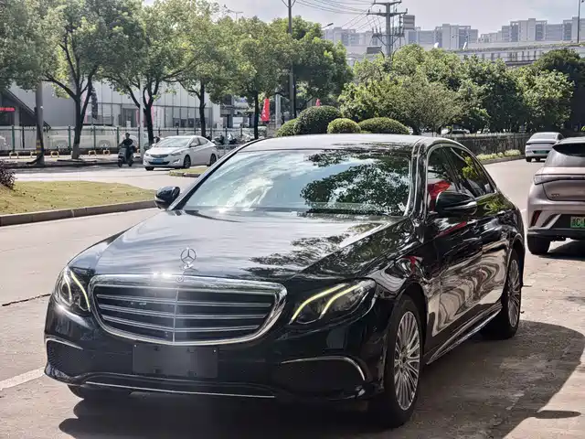 Mercedes-Benz E-Class 2019