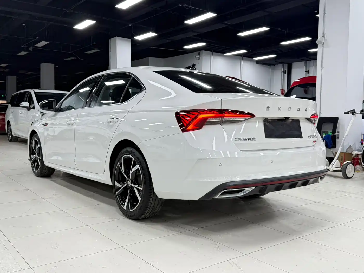 Škoda Octavia 2022 PRO TSI280 Premium Edition фото 7