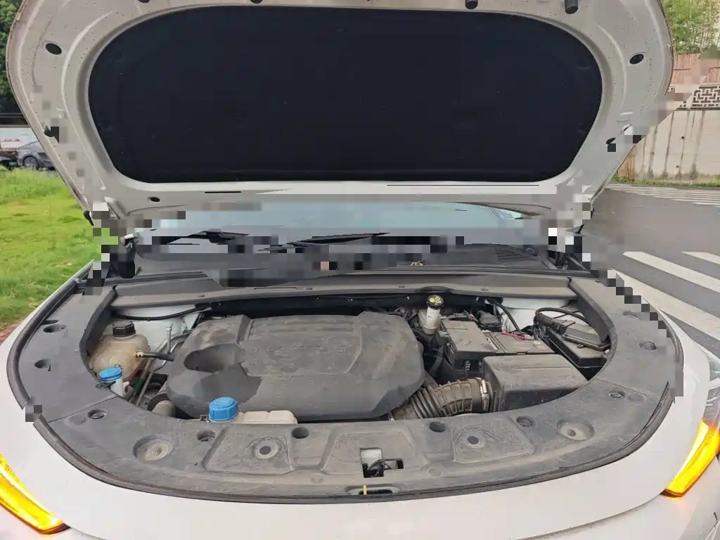 Changan UNI-K 2023 2024 2.0T FWD Global Edition