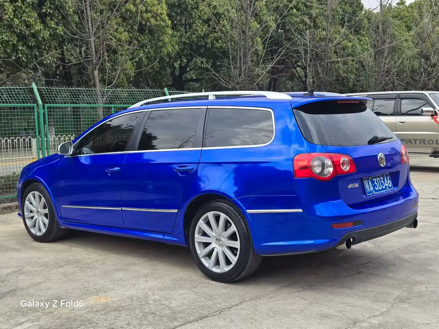 Volkswagen Passat 2008 Volkswagen R36 Wagon фото 9