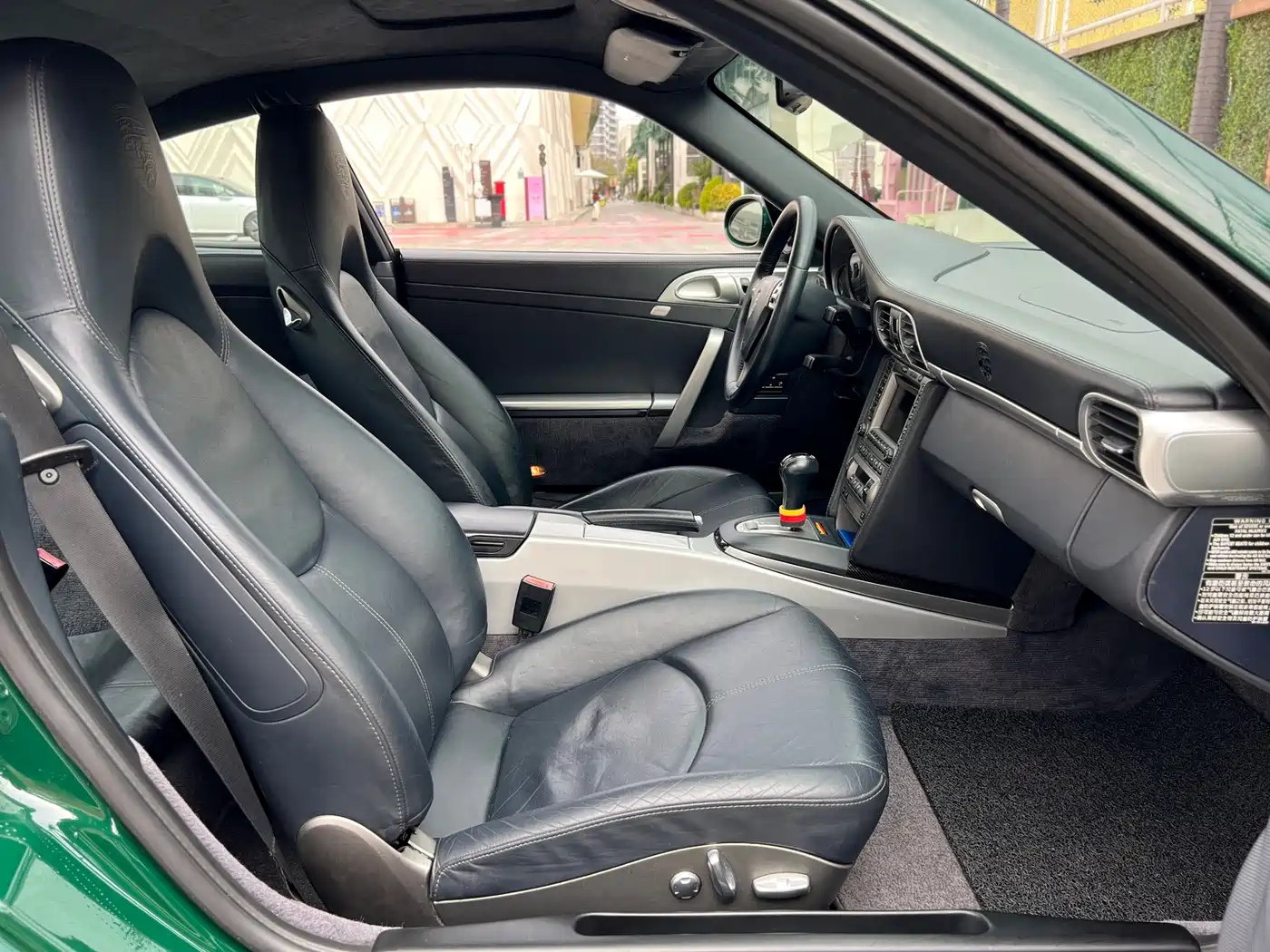 Porsche 911 2006 Carrera 4S AT 3.8L фото 14