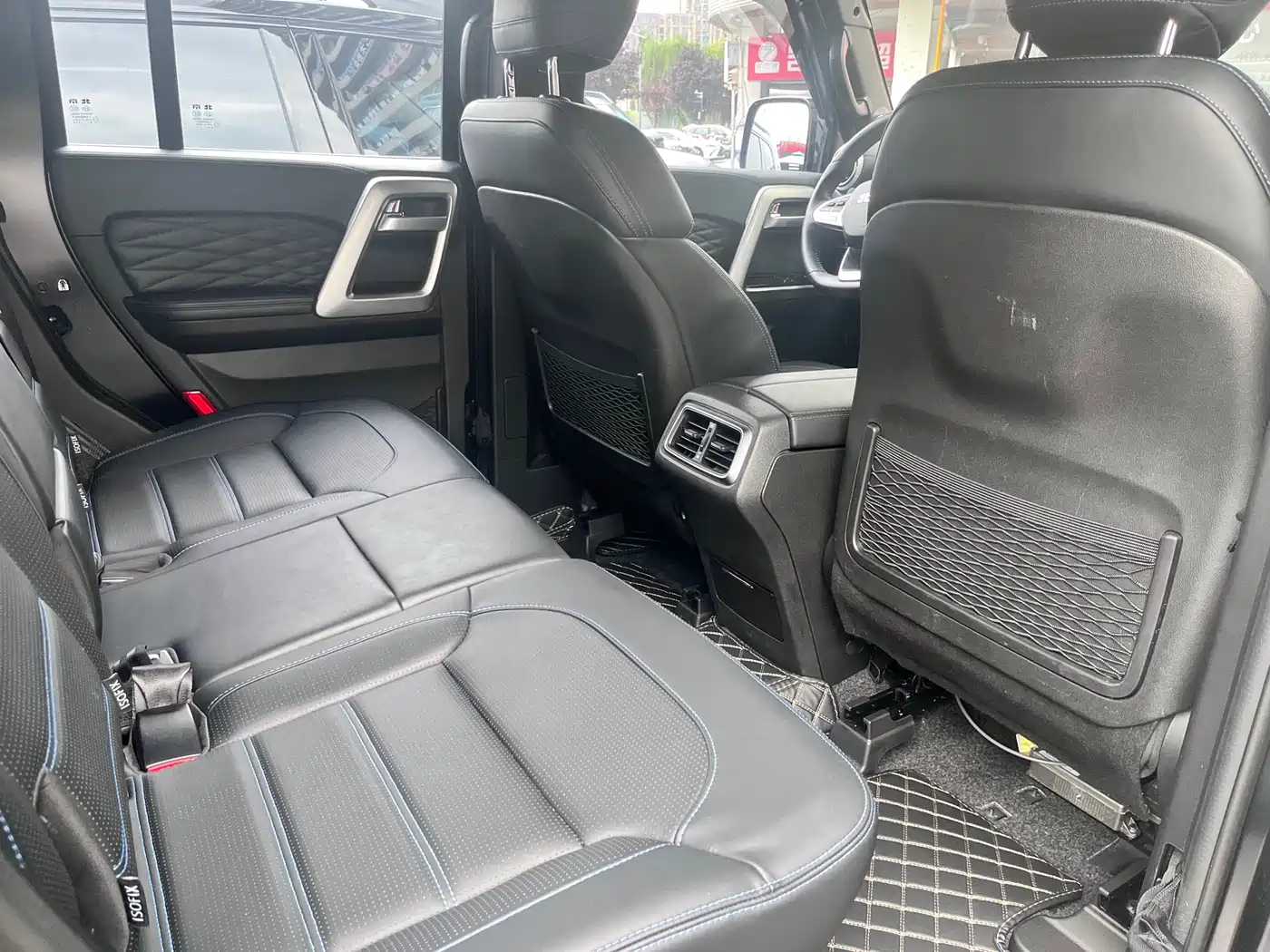 BAIC ORV Beijing Offroad BJ40 2024 2.0D Blade Hero Glory Edition фото 13