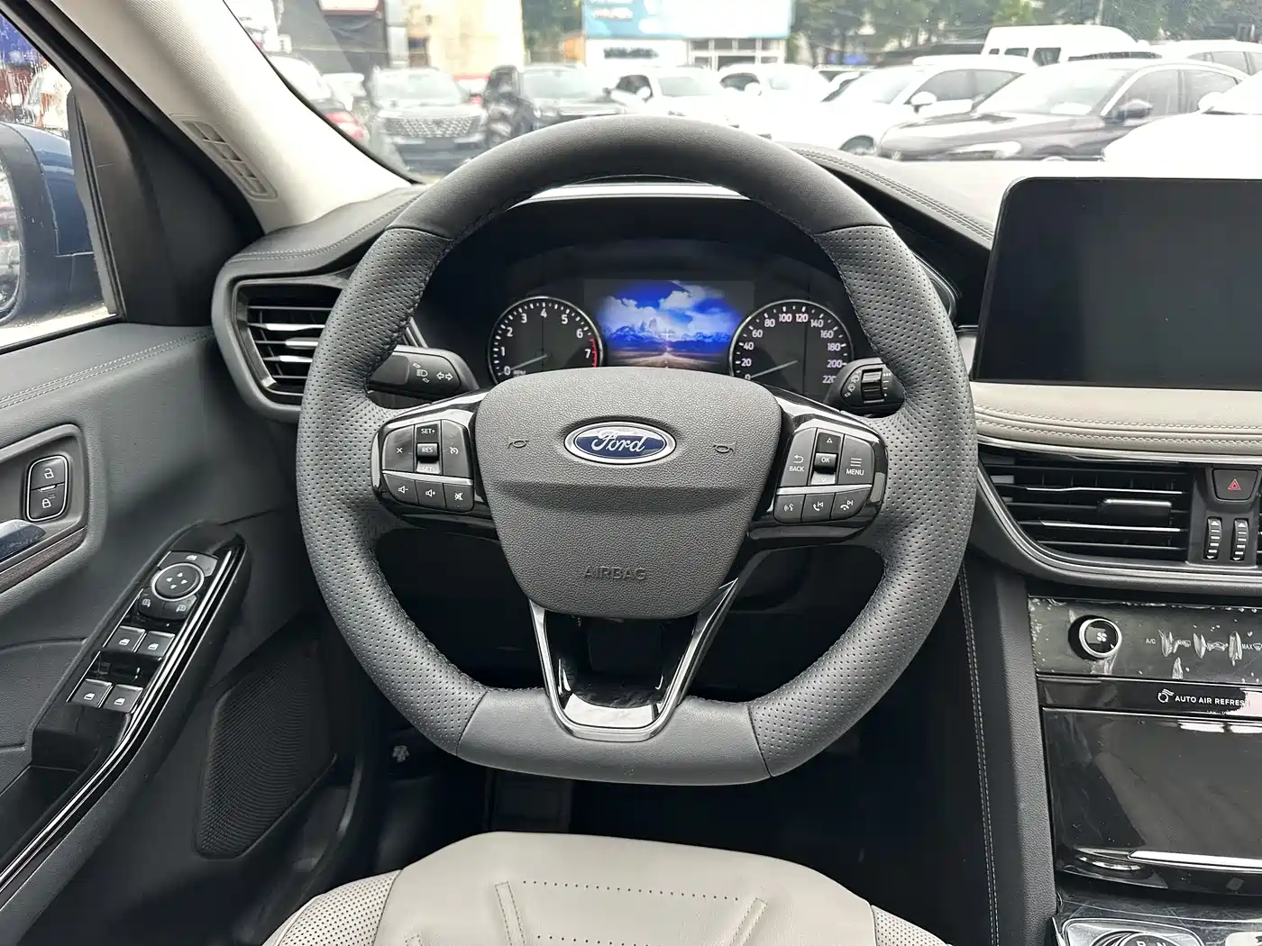 FORD RUIJI