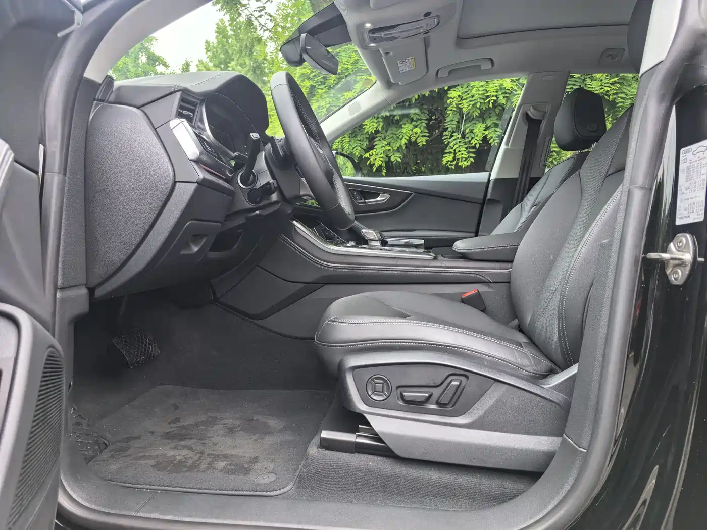 Audi Q8 2024 55 TFSI Luxury Sport фото 5
