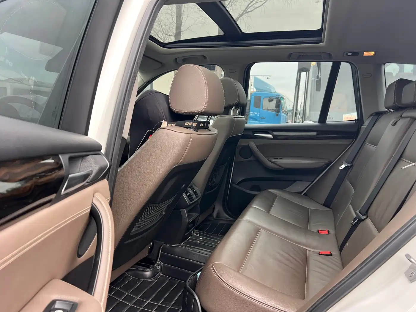 BMW X3 (Import) 2013 Facelift xDrive20i Luxury фото 7