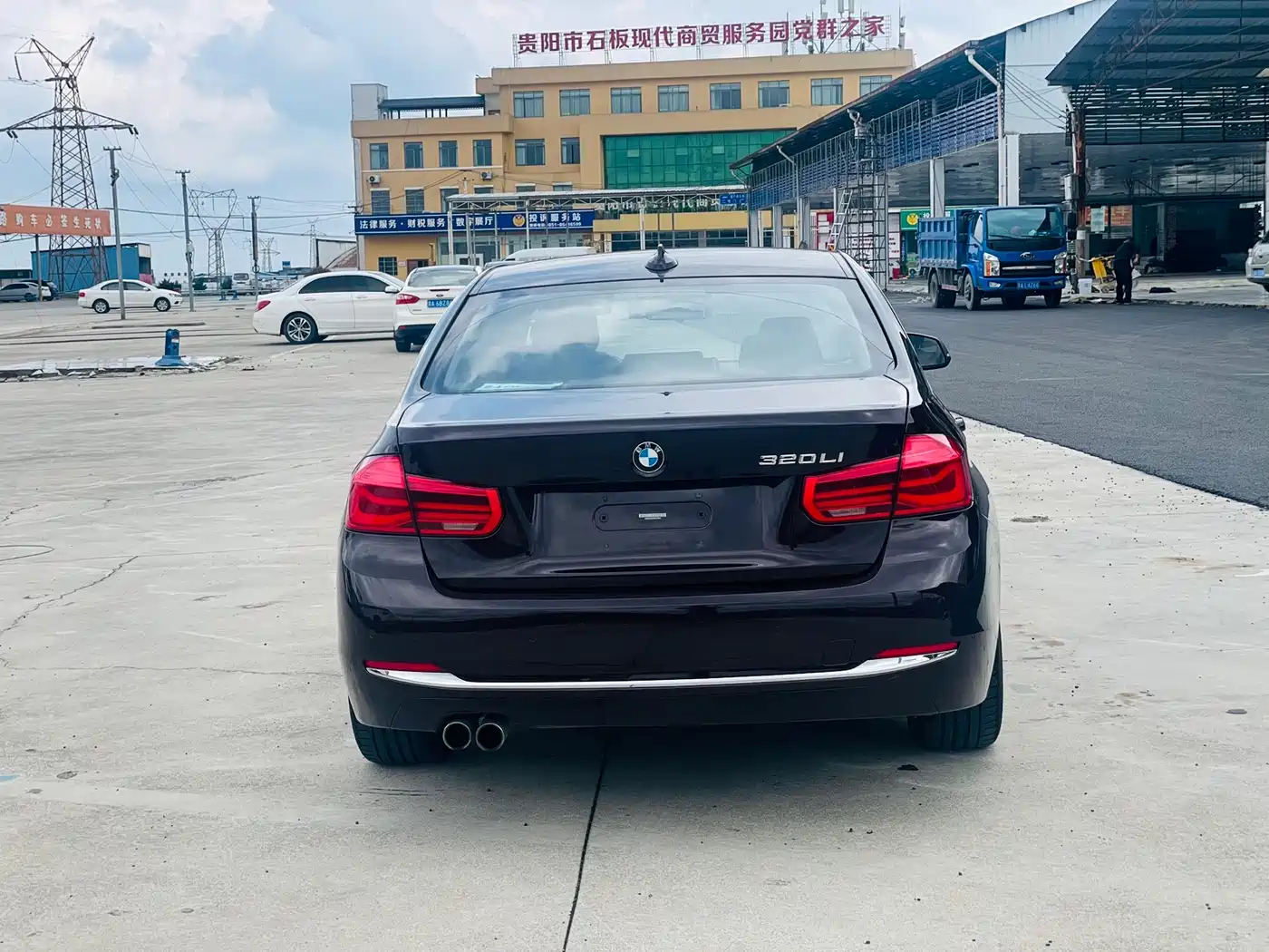 BMW 3 Series 2017 320Li Fashion фото 17