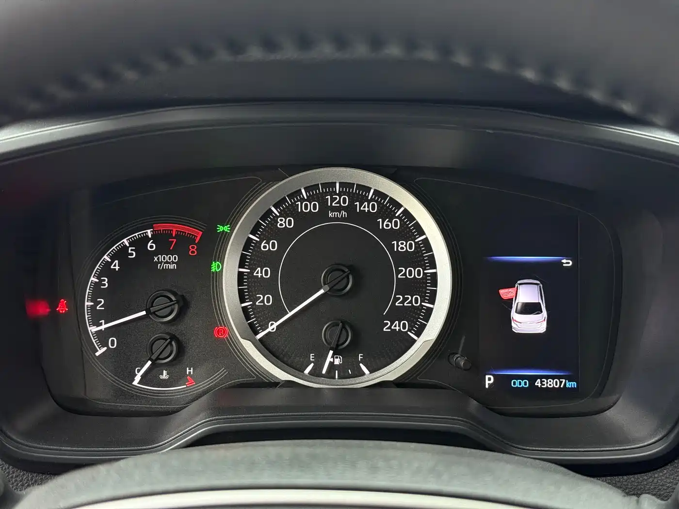 Toyota Corolla 2021 1.2T S-CVT Elite PLUS Edition фото 16