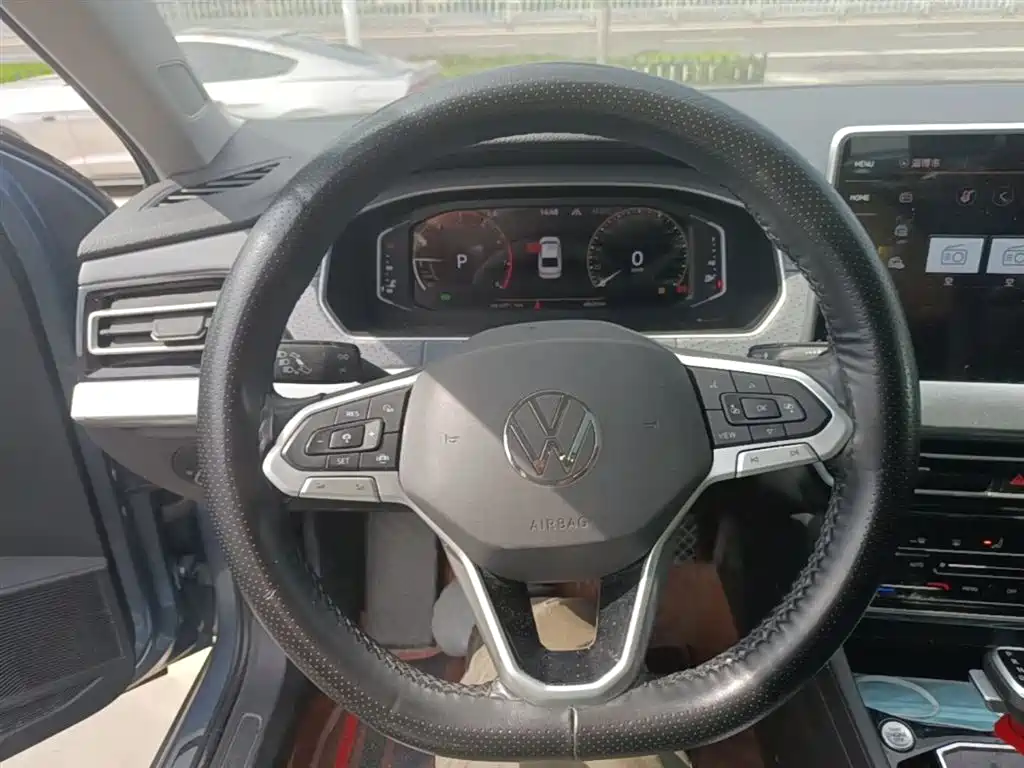 Volkswagen Lavida 2023 Model 280TSI DSG Eternal Edition фото 11