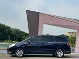 Фото 2 - Buick GL8