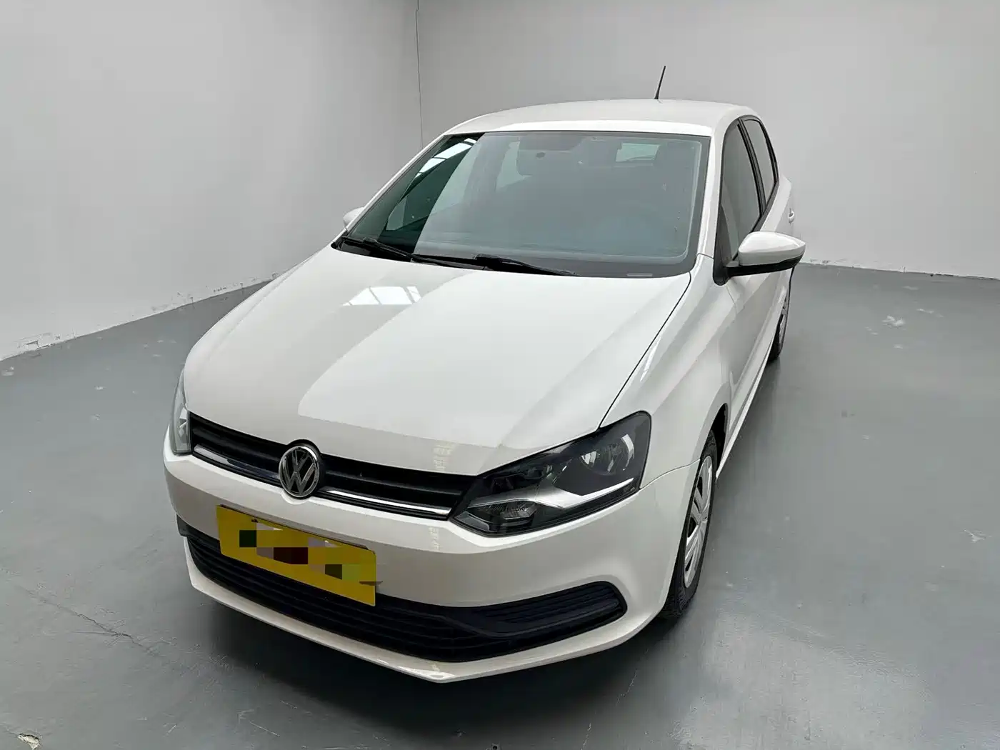 Volkswagen Polo 2018 1.5L Auto Safe Drive