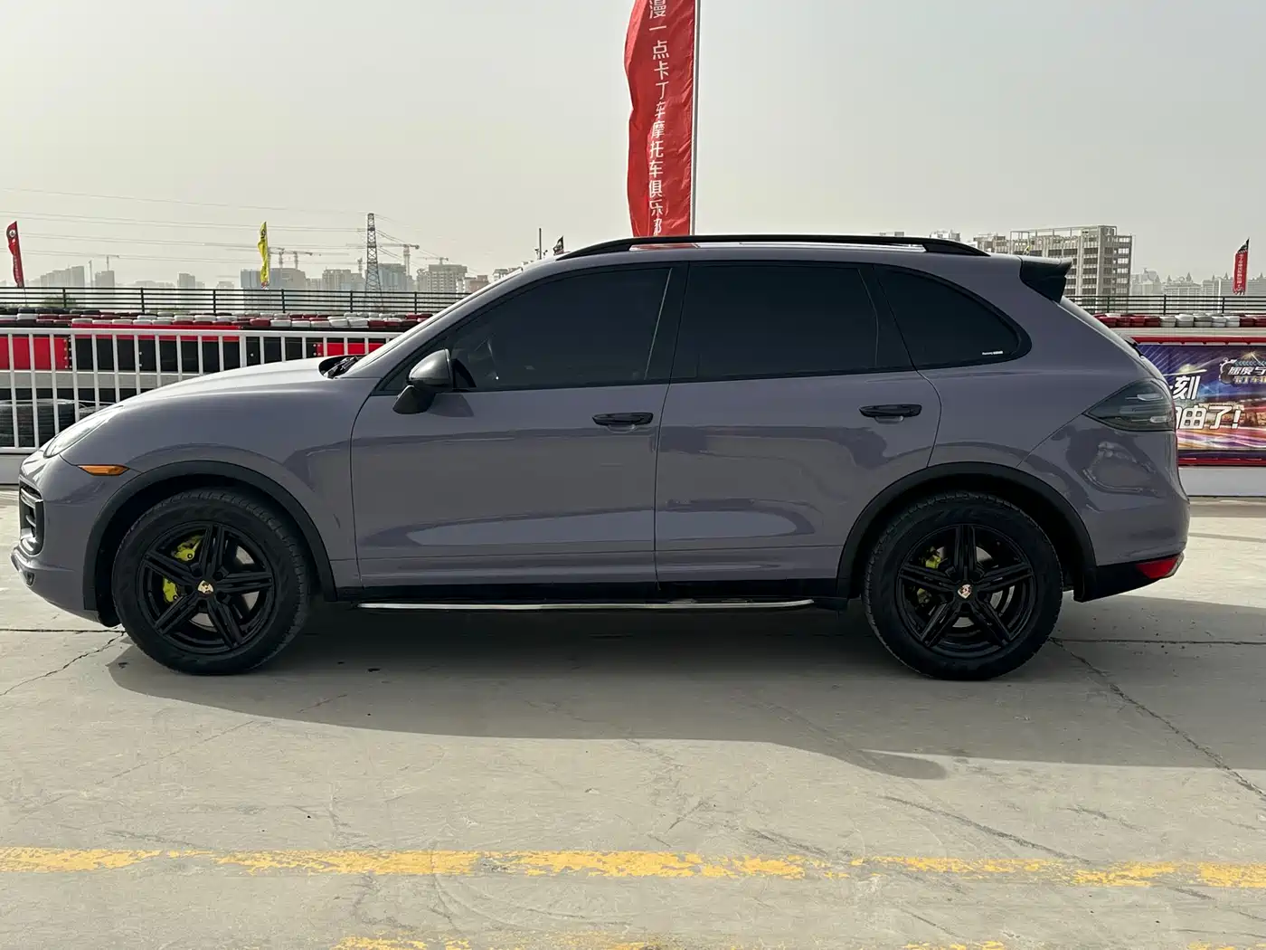 Porsche Cayenne фото 4