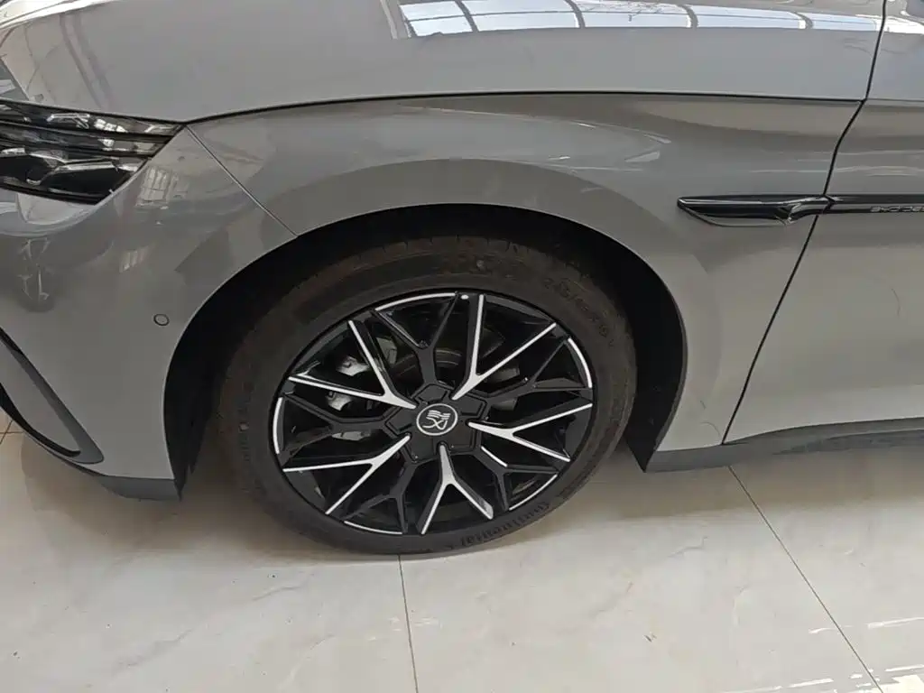 BYD Han 2026 2025 DM-i Smart Drive Edition 125KM Premium