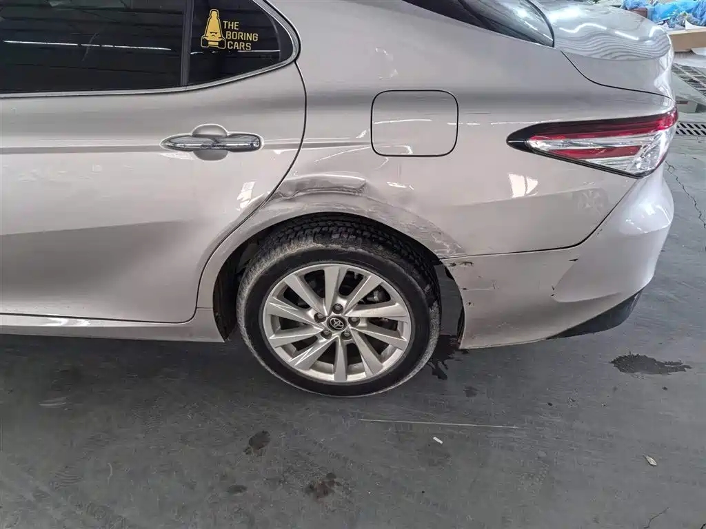 Toyota Camry 2021 2.0G Luxury Edition фото 7