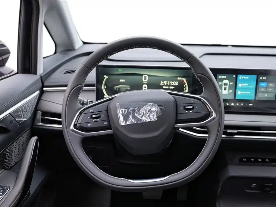 SAIC MAXUS EVERYONE 7