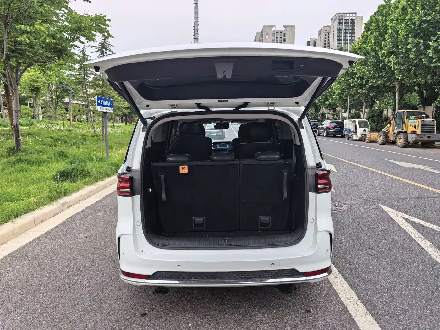 Roewe iMAX8 2021 2021 400TGI Supreme Series Honor