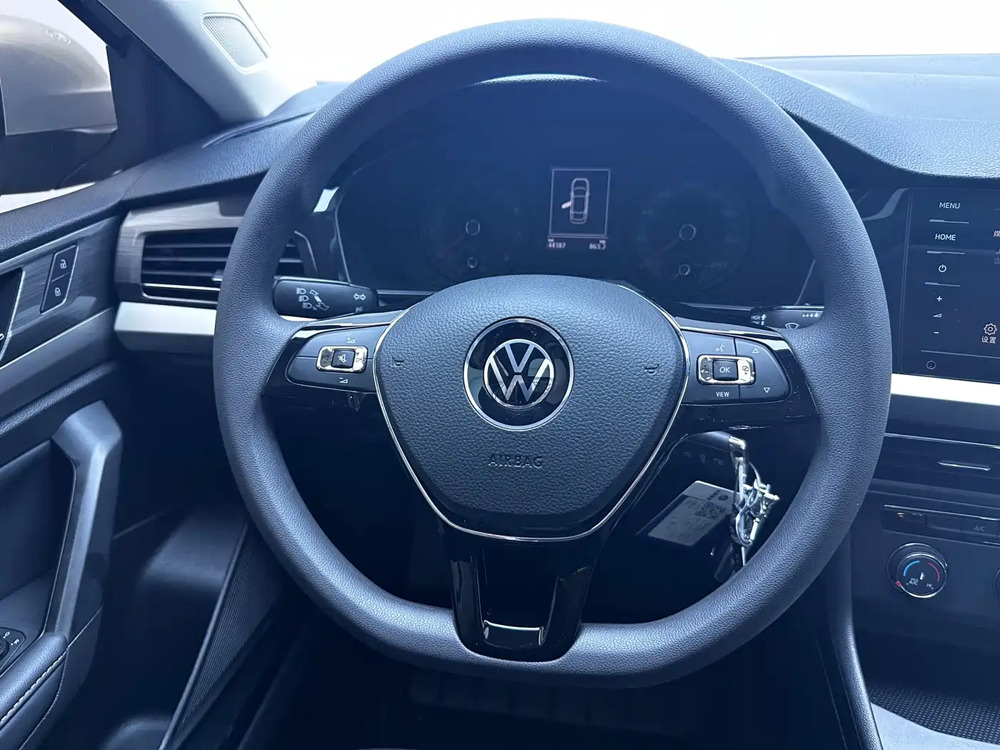 Volkswagen Lavida 2021 280TSI DSG Comfort Edition фото 18