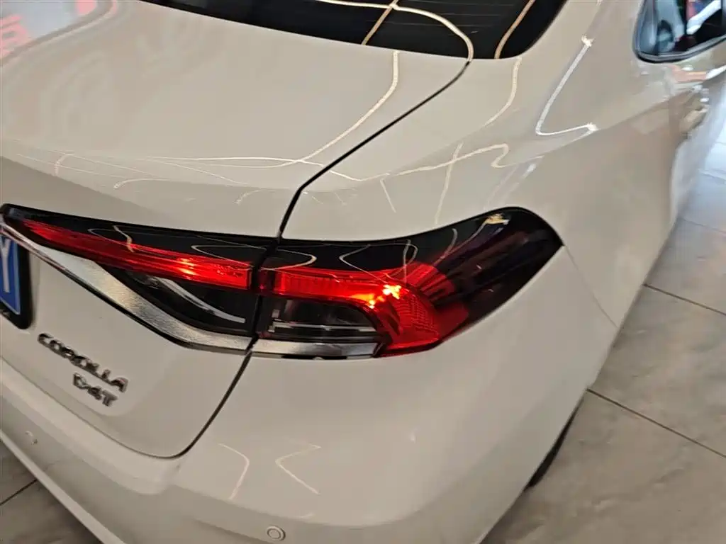 Toyota Corolla 2021 1.2T S-CVT Pioneer PLUS Edition фото 8