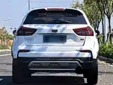 Фото 6 - Geely Vision X3