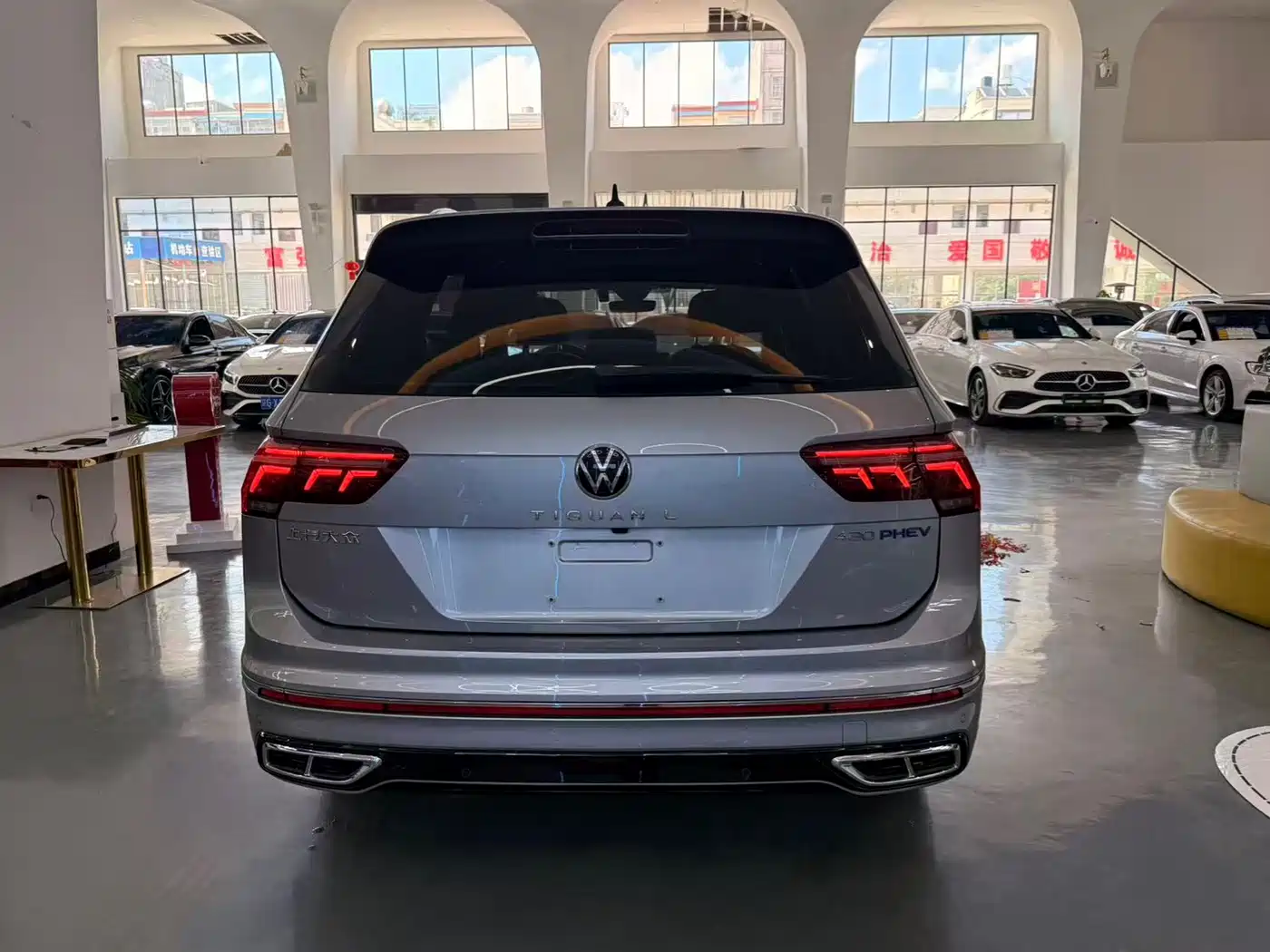 Volkswagen Tiguan L PHEV 2022 430PHEV Plug-in Hybrid Flagship Edition фото 7