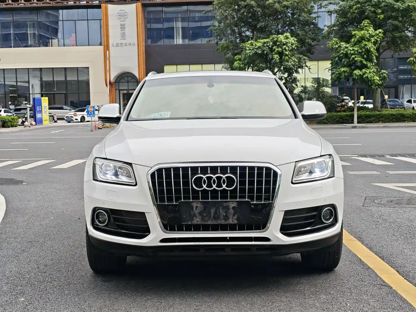 Audi Q5 2017 40 TFSI Technology фото 2