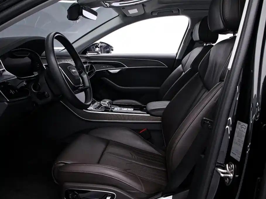 Audi A8 2019 Plus A8L 50 TFSI quattro Comfort фото 12