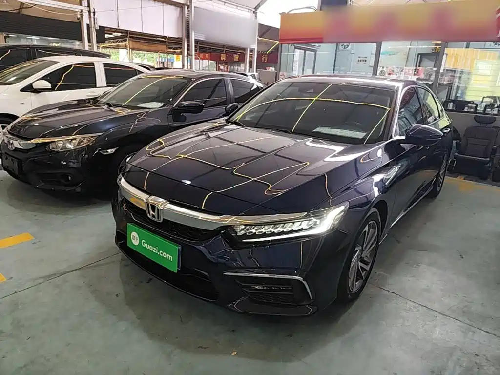 Photo 1 - Honda Inspire