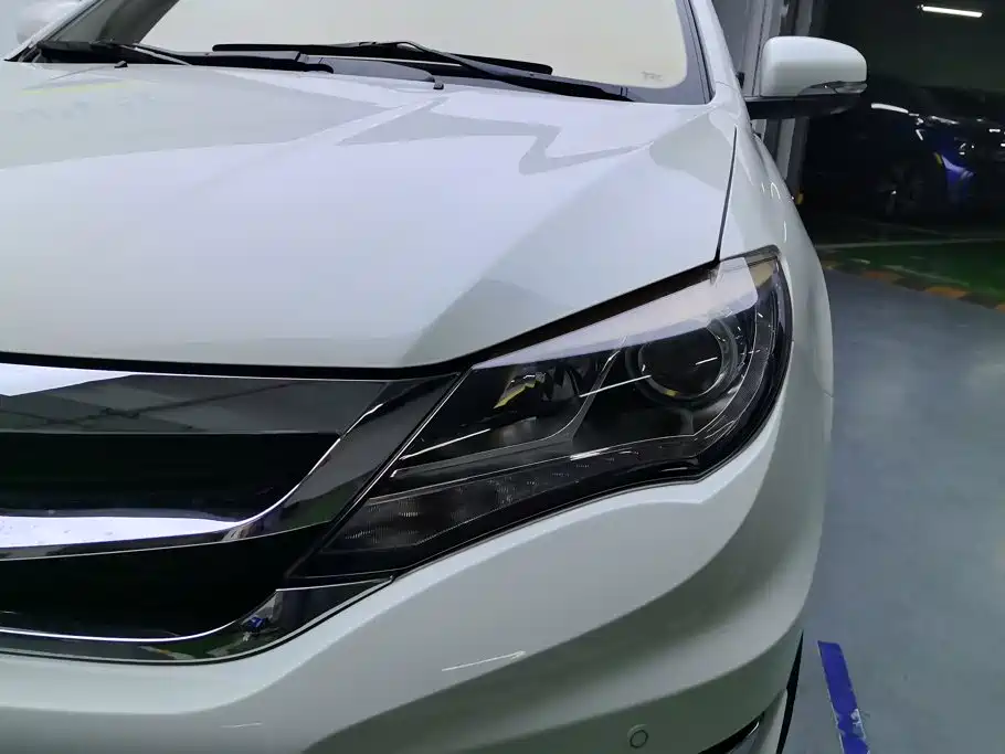 BYD S7 2016 2016 2.0T Automatic Premium Model