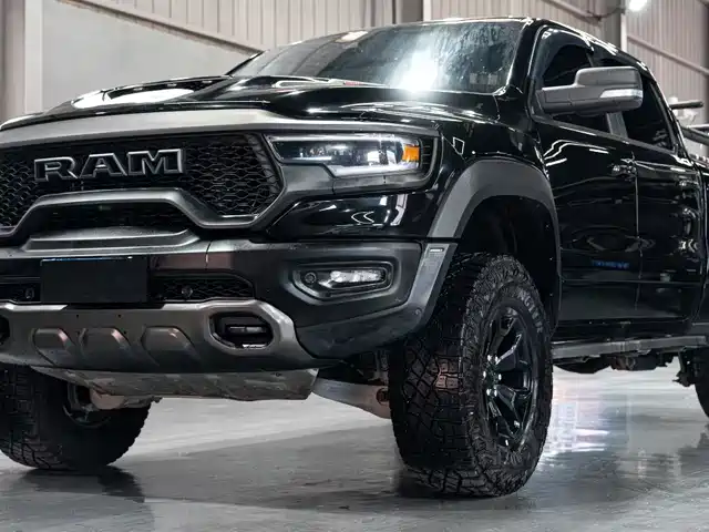 RAM Trucks 6.2T, автомат