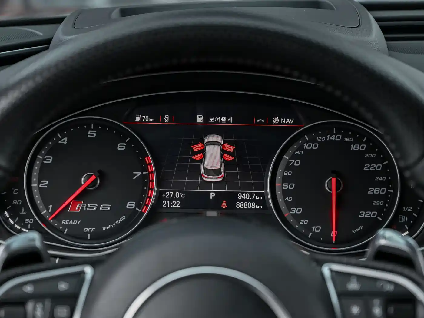 Audi RS 6 2016 RS 6 4.0T Avant фото 10