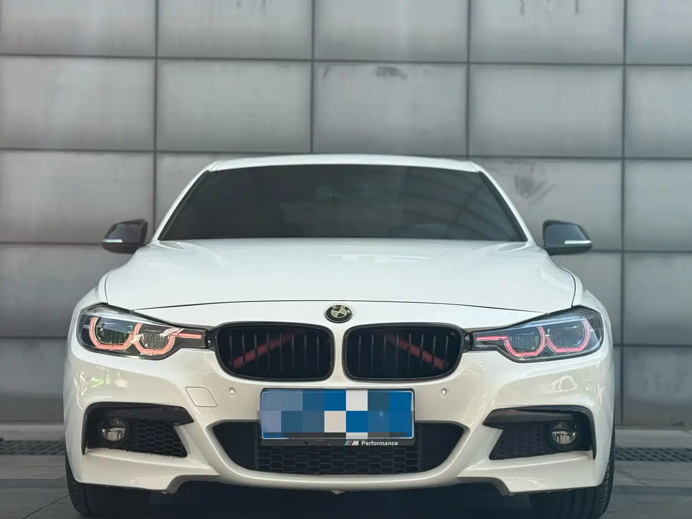 BMW 3 Series 2019 320Li M Sport Black Night Edition фото 2