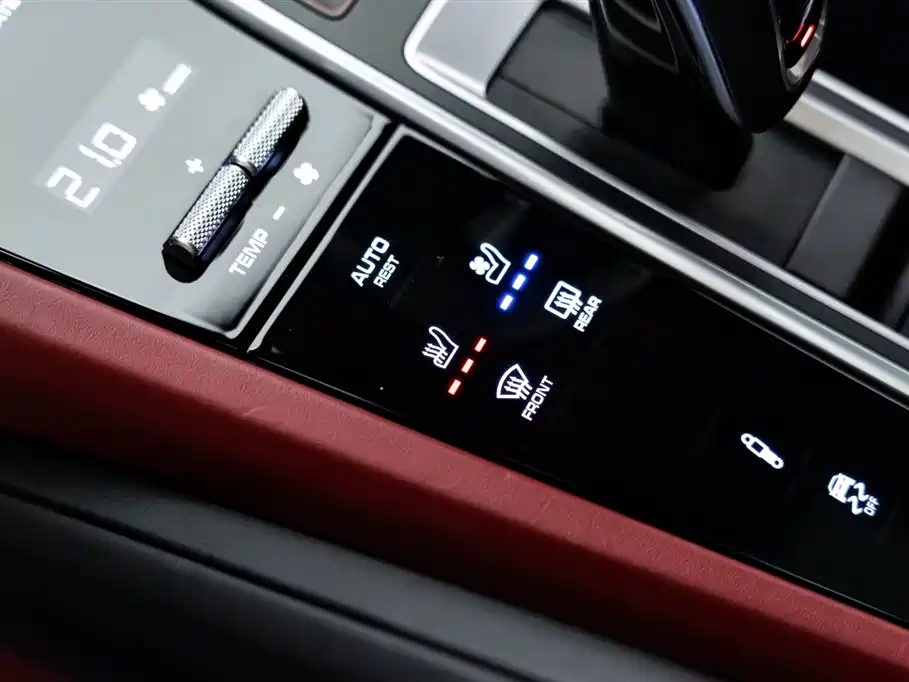 Porsche Cayenne 2019 Cayenne Coupé 3.0T фото 21