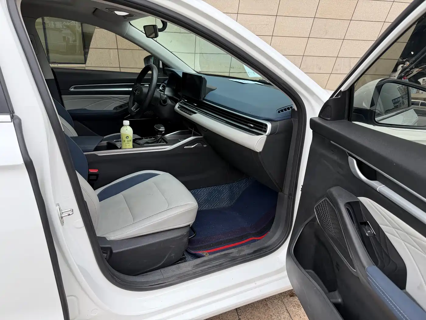 GEELY AUTOMOBILE EMGRAND