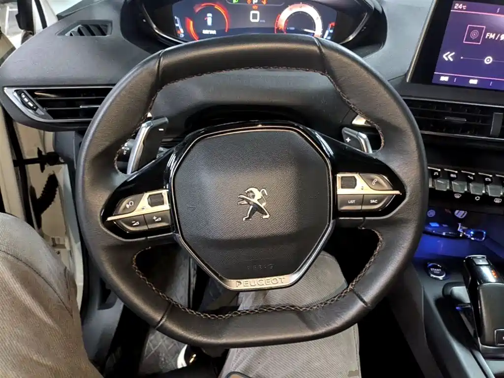 Peugeot 4008 2017 350THP Elite Edition фото 11