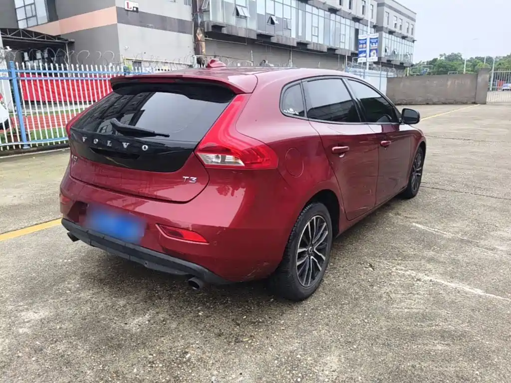 Volvo V40 2017 2017 T3 Inscription
