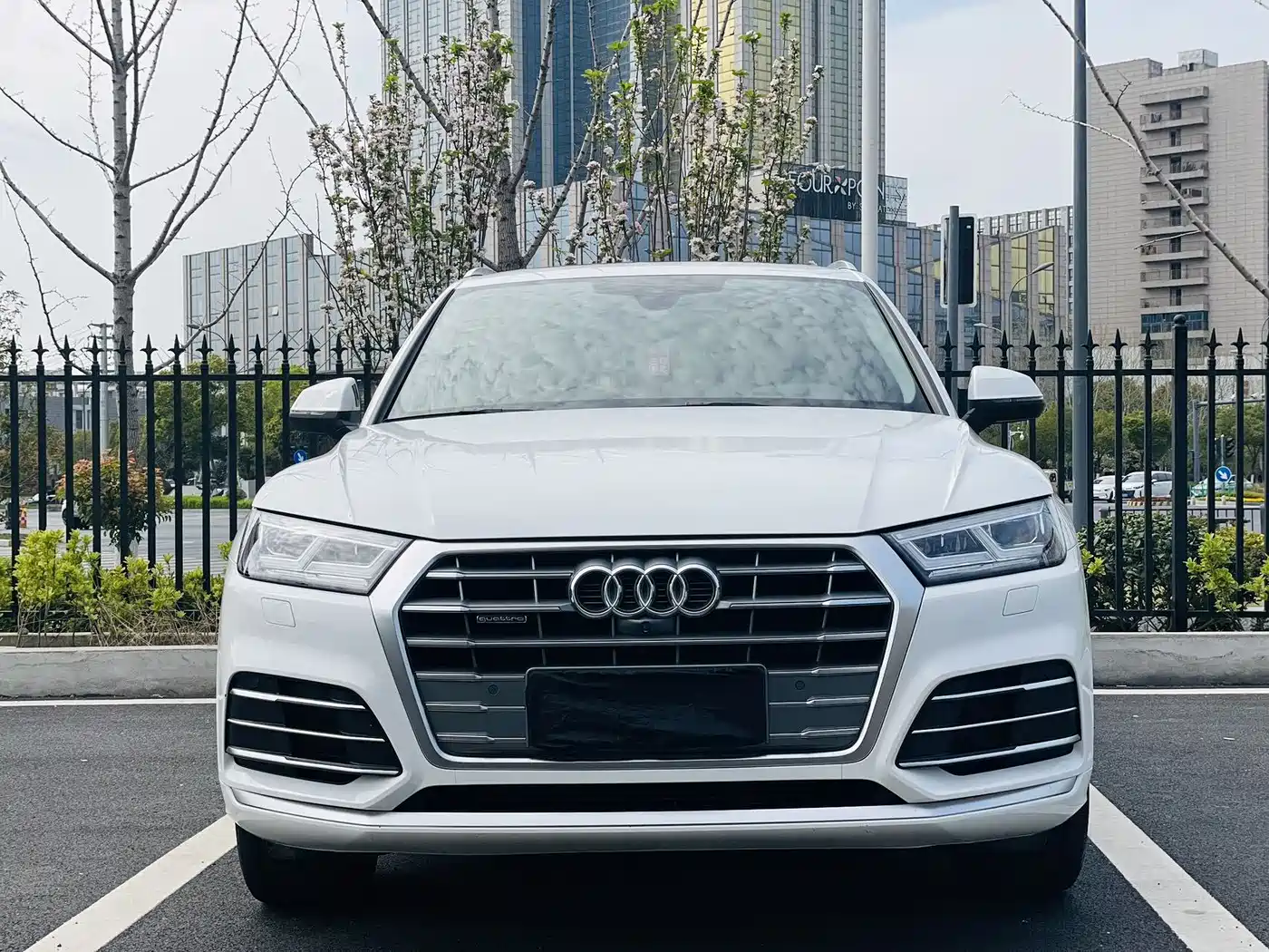 Audi Q5L 2020 45 TFSI Premium Sport фото 2