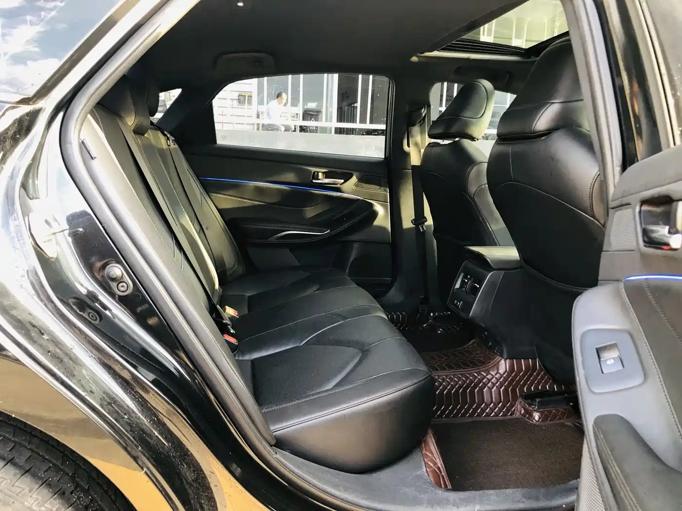 Toyota Avalon 2019 2.0L Luxury Edition (China VI) фото 14