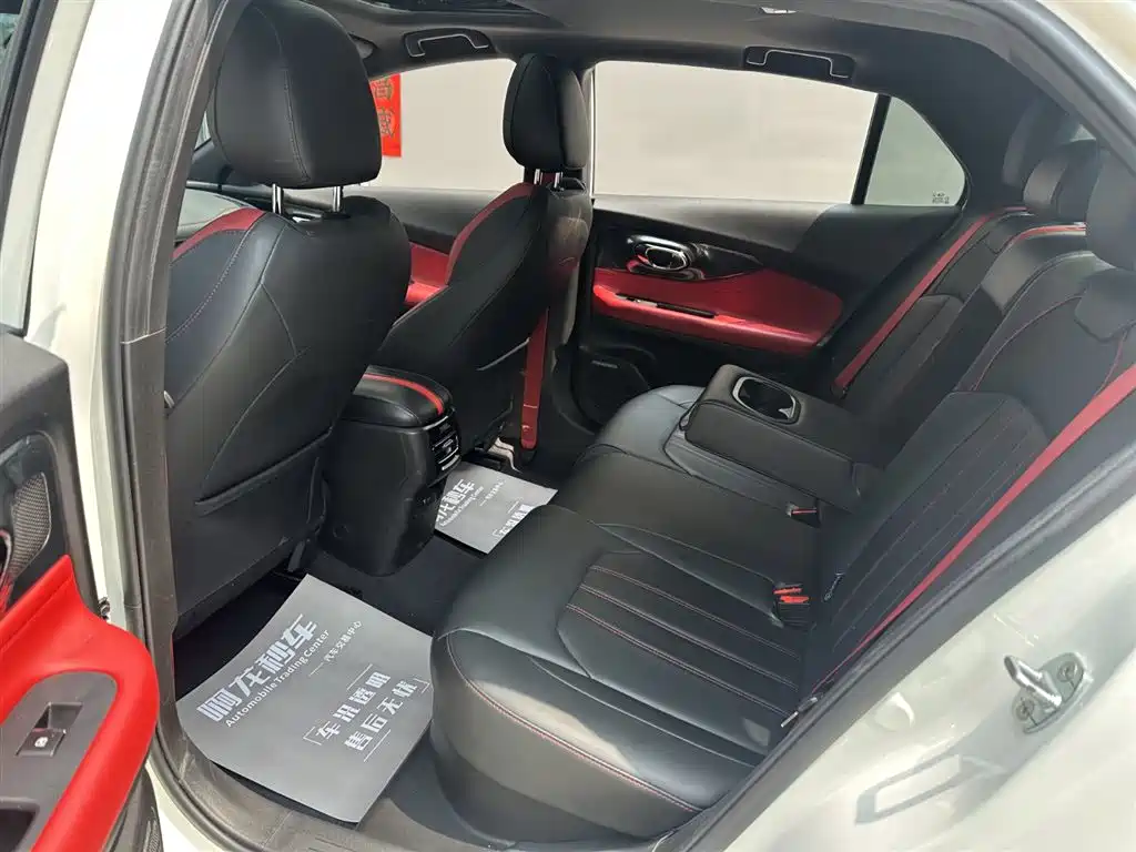 GAC Trumpchi Trumpchi Emkoo 2023 Shadow Leopard H Smart Hybrid фото 11