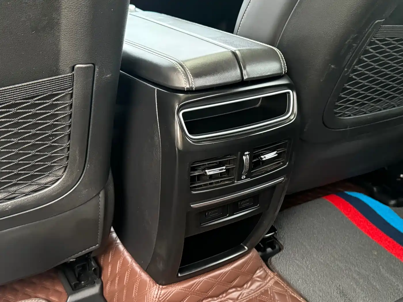 GEELY AUTOMOBILE BORUI