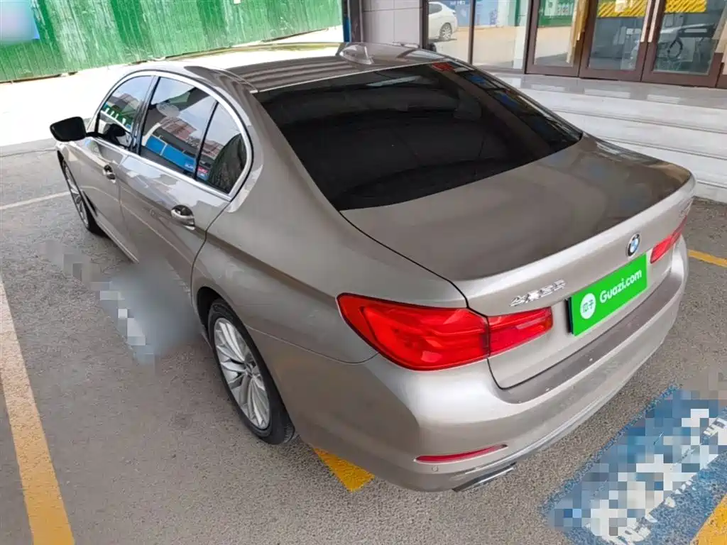 BMW 5 Series 2020 525Li Luxury Package фото 5