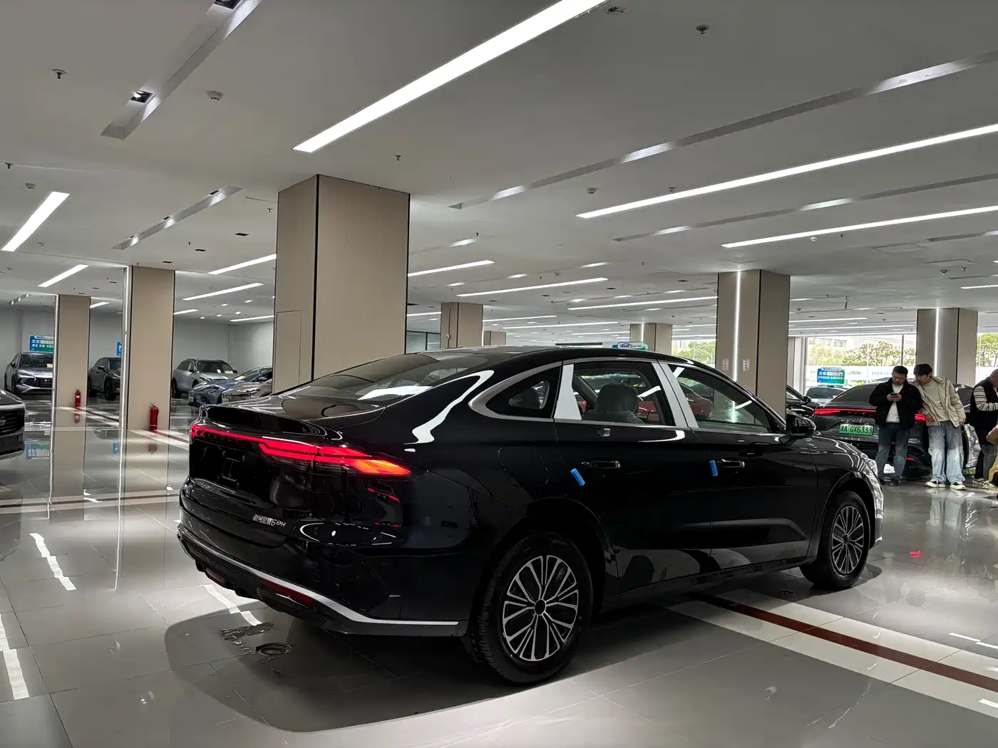Geely Galaxy Galaxy Stellar 6 2025 60km Voyager Edition фото 5