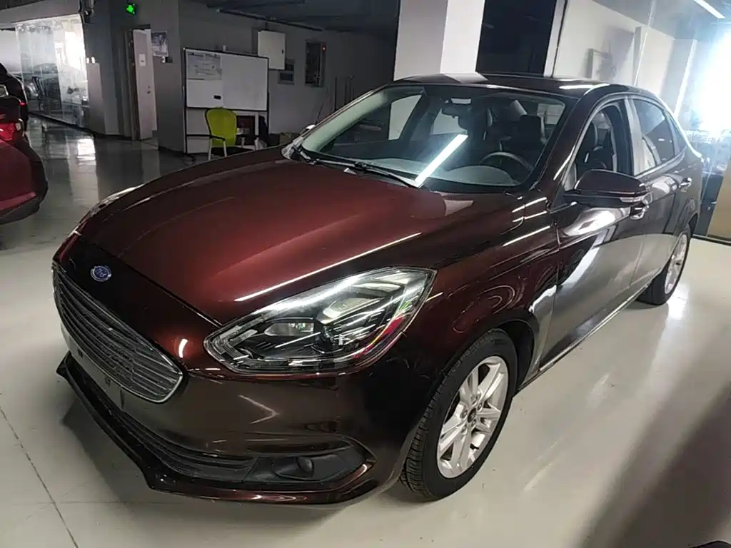 Ford Escort 2019 — пригон из Китая