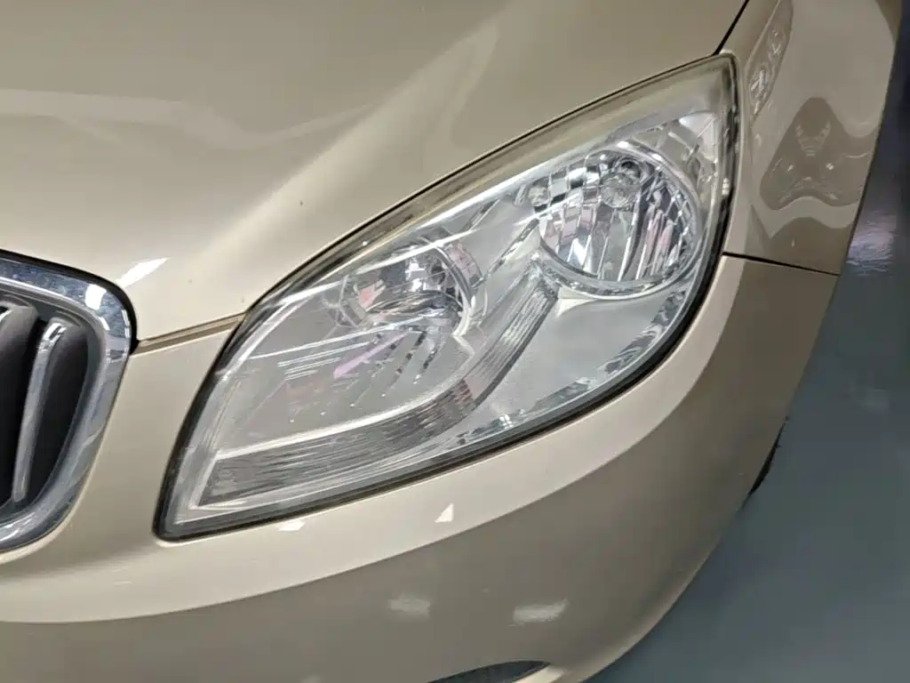 Фото 24 - Buick Excelle