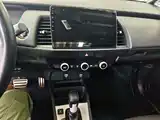 Фото 8 - Honda Fit