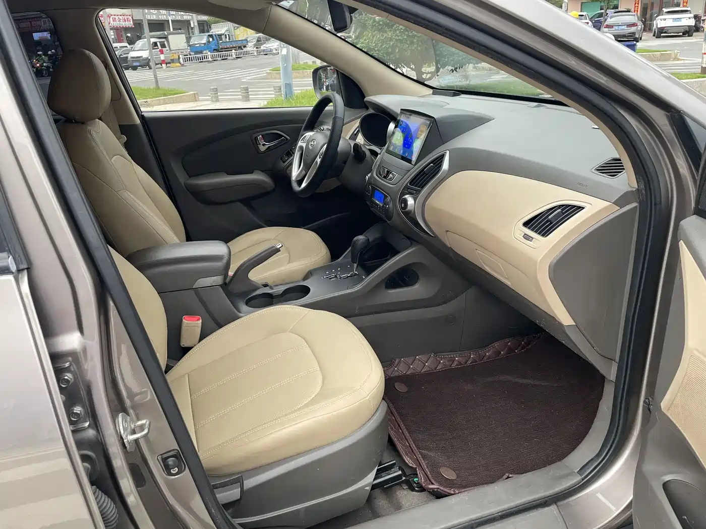 Hyundai Beijing Hyundai ix35 2010 2.4L Automatic 2WD Premium GLS фото 7