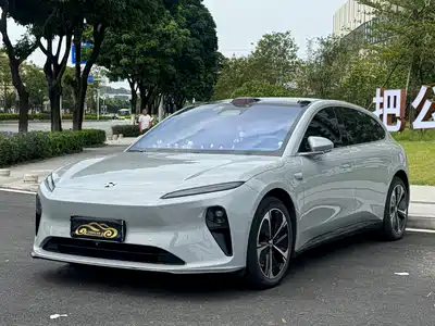NIO ET5T