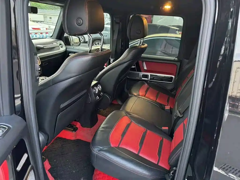 Mercedes-Benz G-Class AMG 2019 AMG G 63 фото 9